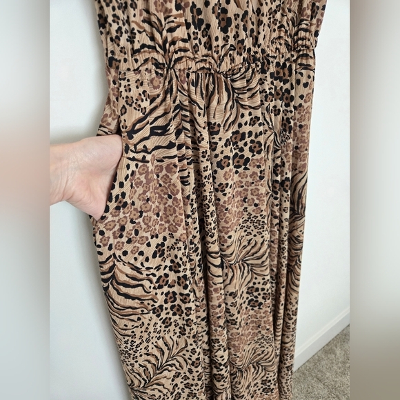Vintage Jones New York full skirt leopard print maxi dress with pockets | 6 - Picture 3 of 6